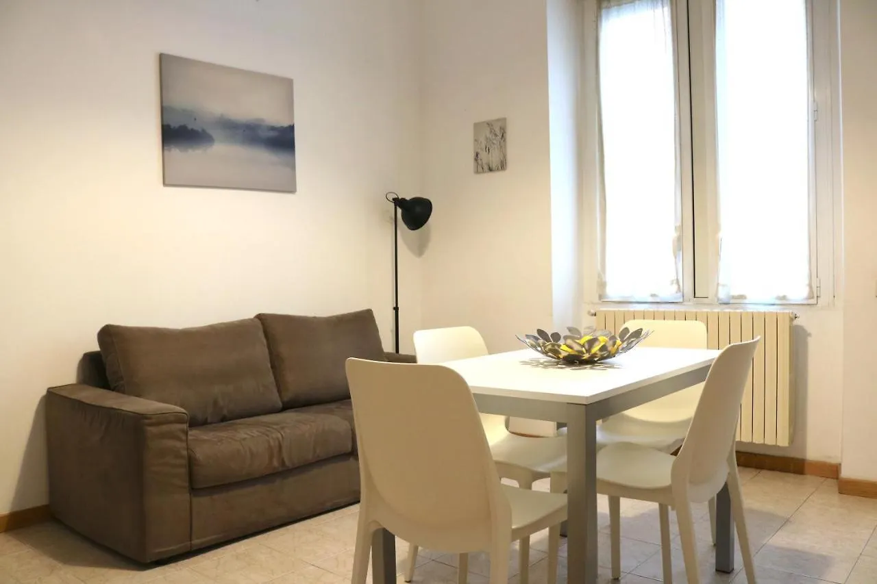 Super Milano Rogoredo Vacation Apartment - 4 People